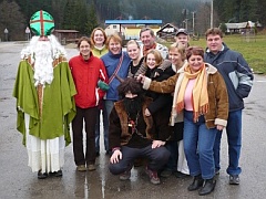 Vedoucí z 3. turnusu navštívili dětské domovy